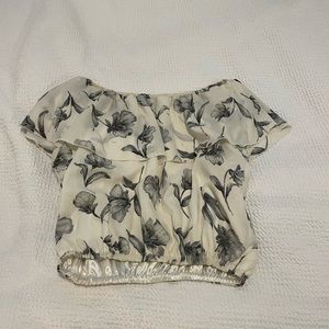 Off the shoulder top Size S